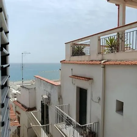 Nel Vecchio Borgo 公寓 *